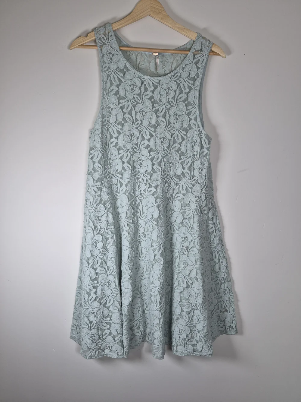 Free People Pale Blue Floral Lace Sleeveless Mini Dress Size L